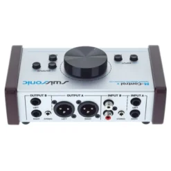 ADAM Audio T5V M-Control Bundle