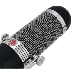 AEA R84
