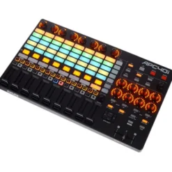 AKAI Professional APC 40 Mk2 Thon Case Bundle