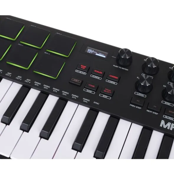 AKAI Professional MPK mini Plus Bundle