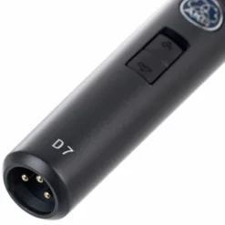 AKG D-7S