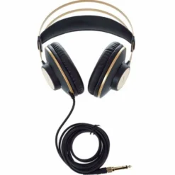 AKG K-92