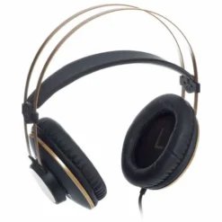 AKG K-92