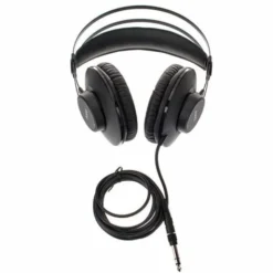 AKG K-52
