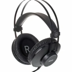 AKG K-52