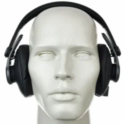 AKG K-371