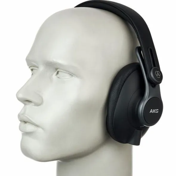 AKG K-371