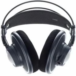 AKG K-702