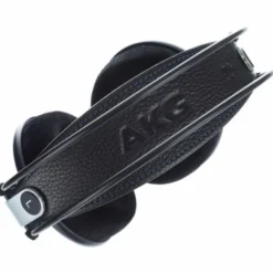 AKG K-702