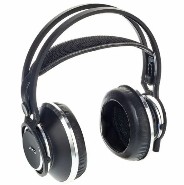 AKG K-872