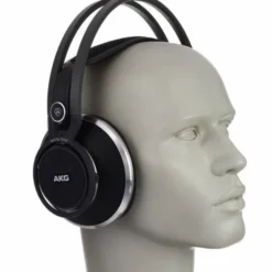 AKG K-812