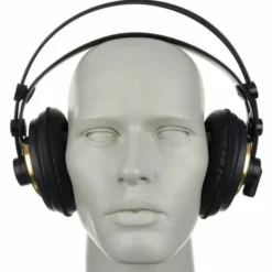 AKG K-240 Studio