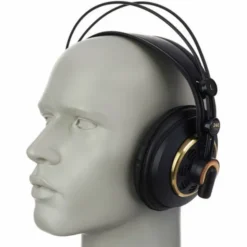 AKG K-240 Studio