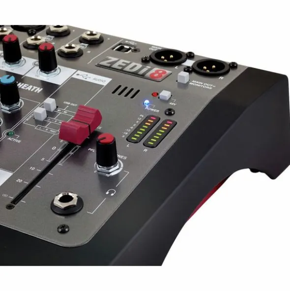 Allen & Heath ZEDi-8