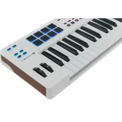Arturia KeyLab Essential 49 MK3 White