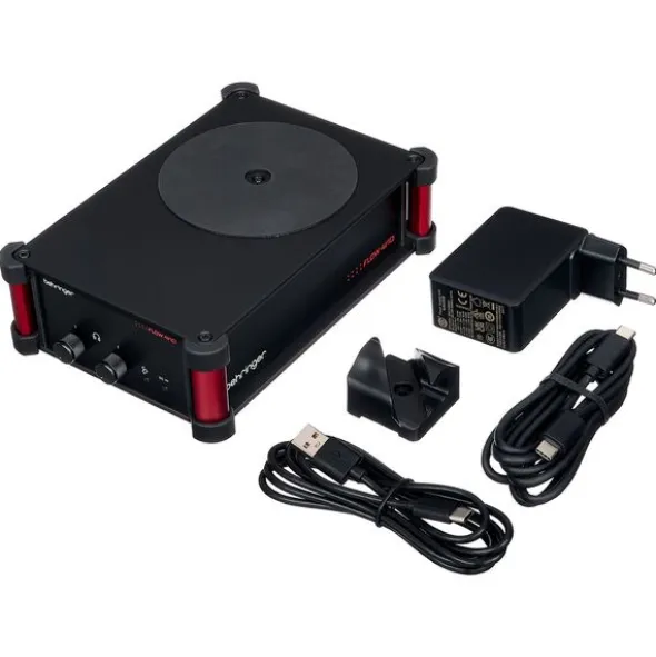 Behringer Flow 4VIO
