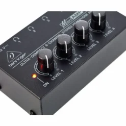Behringer HA400