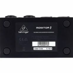 Behringer Monitor1