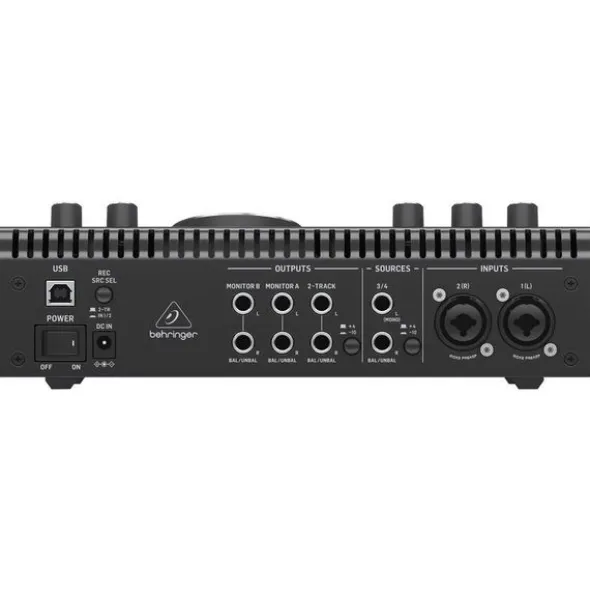 Behringer Studio L