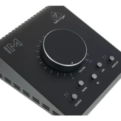 Behringer Studio M