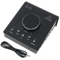 Behringer Studio M