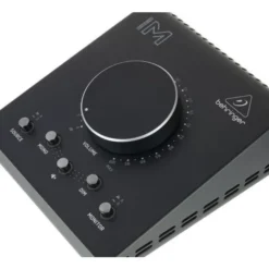 Behringer Studio M