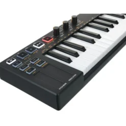 Behringer Swing