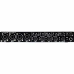 Behringer UMC404HD