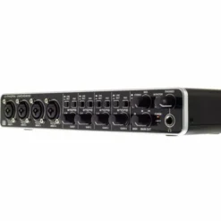 Behringer UMC404HD