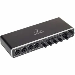 Behringer UMC404HD