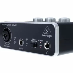 Behringer U-Phoria UM2
