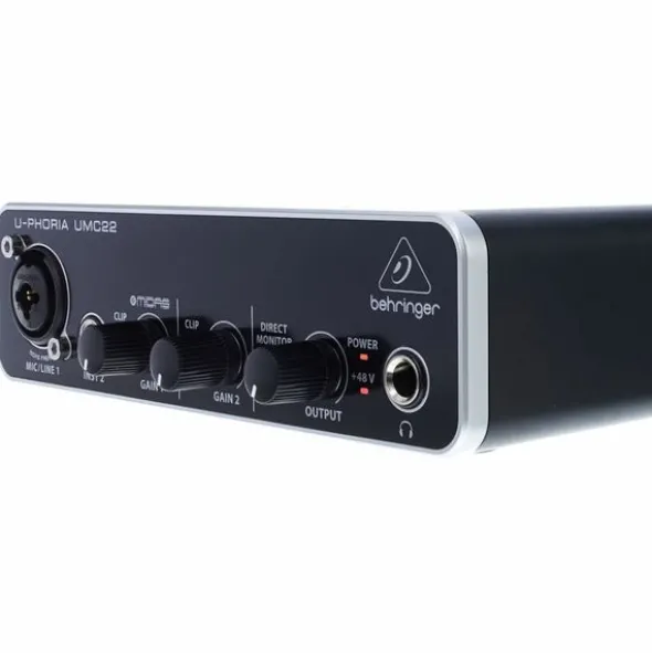 Behringer U-Phoria UMC22