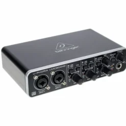 Behringer U-Phoria UMC204HD