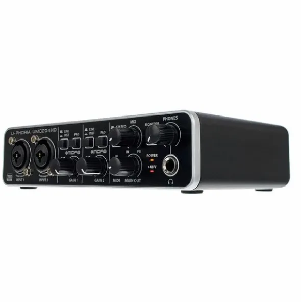 Behringer U-Phoria UMC204HD
