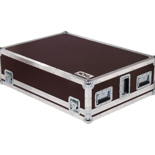 Behringer WING-Bk Case Bundle