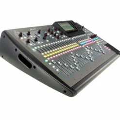 Behringer X32