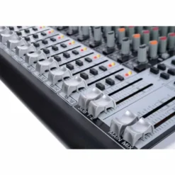 Behringer Xenyx QX2222USB