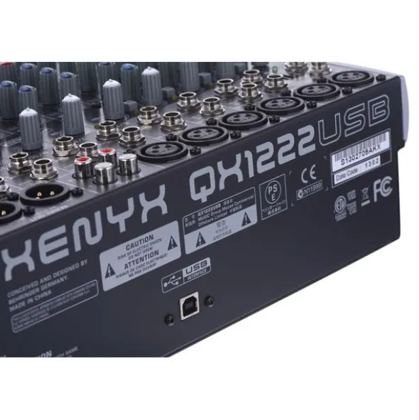 Behringer Xenyx QX1222USB Case Bundle