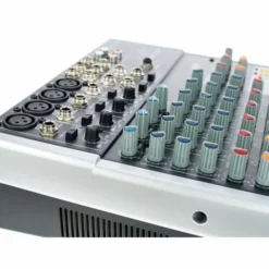 Behringer Xenyx 1204USB
