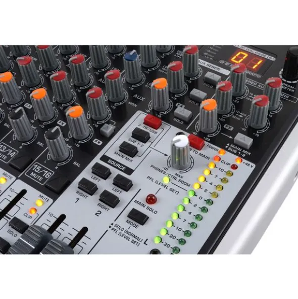 Behringer Xenyx X2222USB HP Bundle