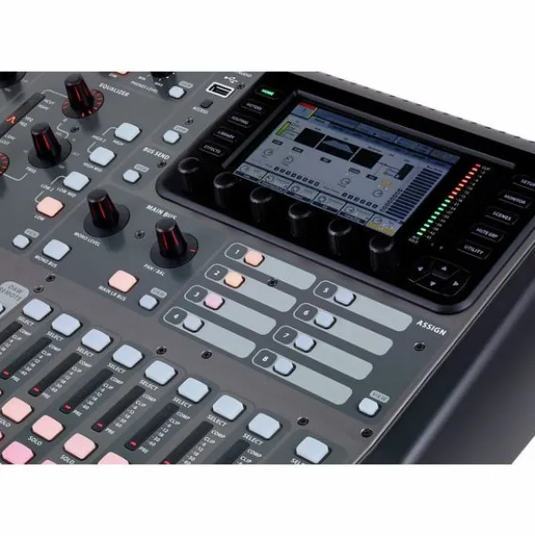 Behringer X32 Producer