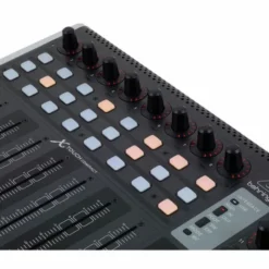 Behringer X-Touch Compact