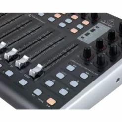Behringer X-Touch Compact
