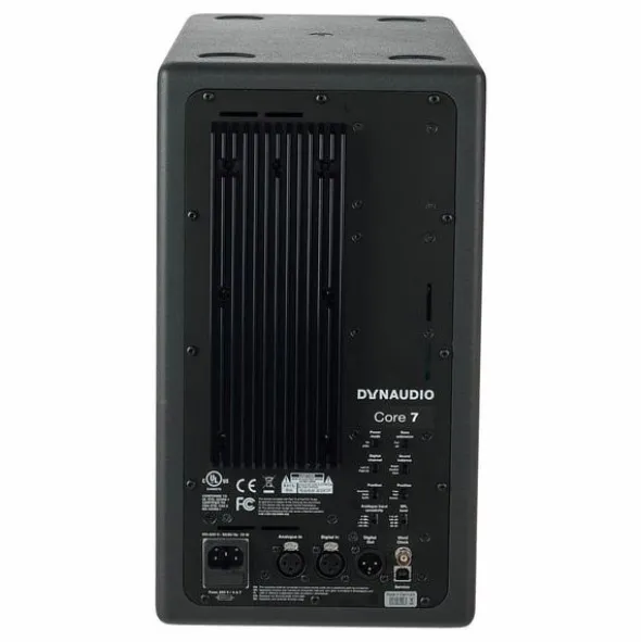 Dynaudio Core 7