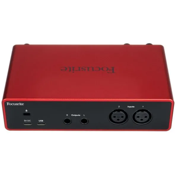 Focusrite Scarlett 2i2 4th Gen. Mic Bund