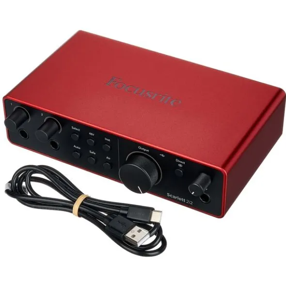 Focusrite Scarlett 2i2 4th Gen. Mic Bund