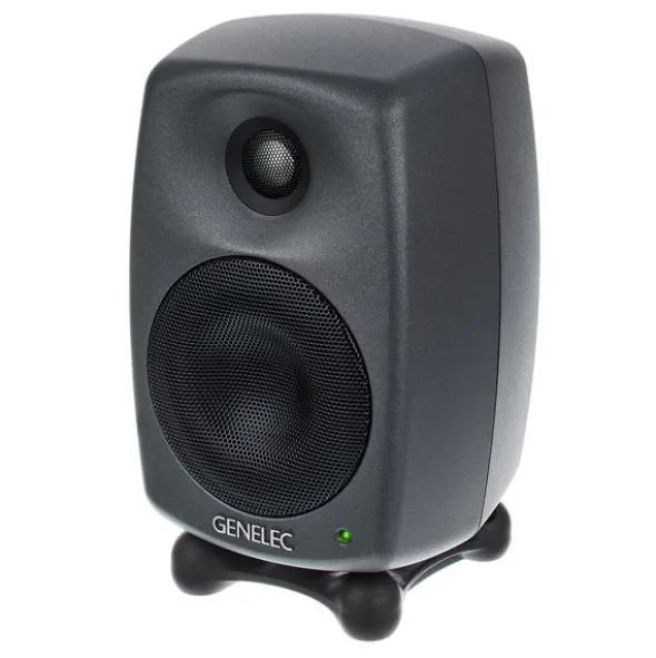 Genelec 8020 DPM Stand Bundle BK