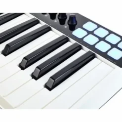 IK Multimedia iRig Keys I/O 25