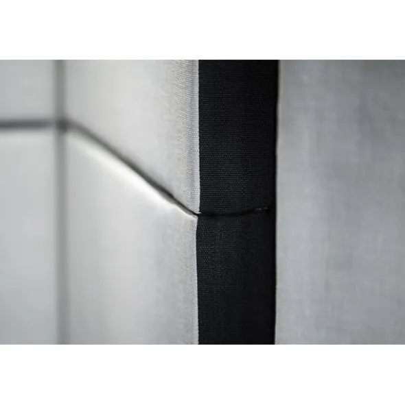 Isovox IsoBooth
