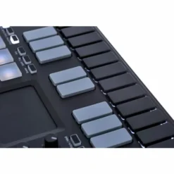 Korg nanoKEY Studio